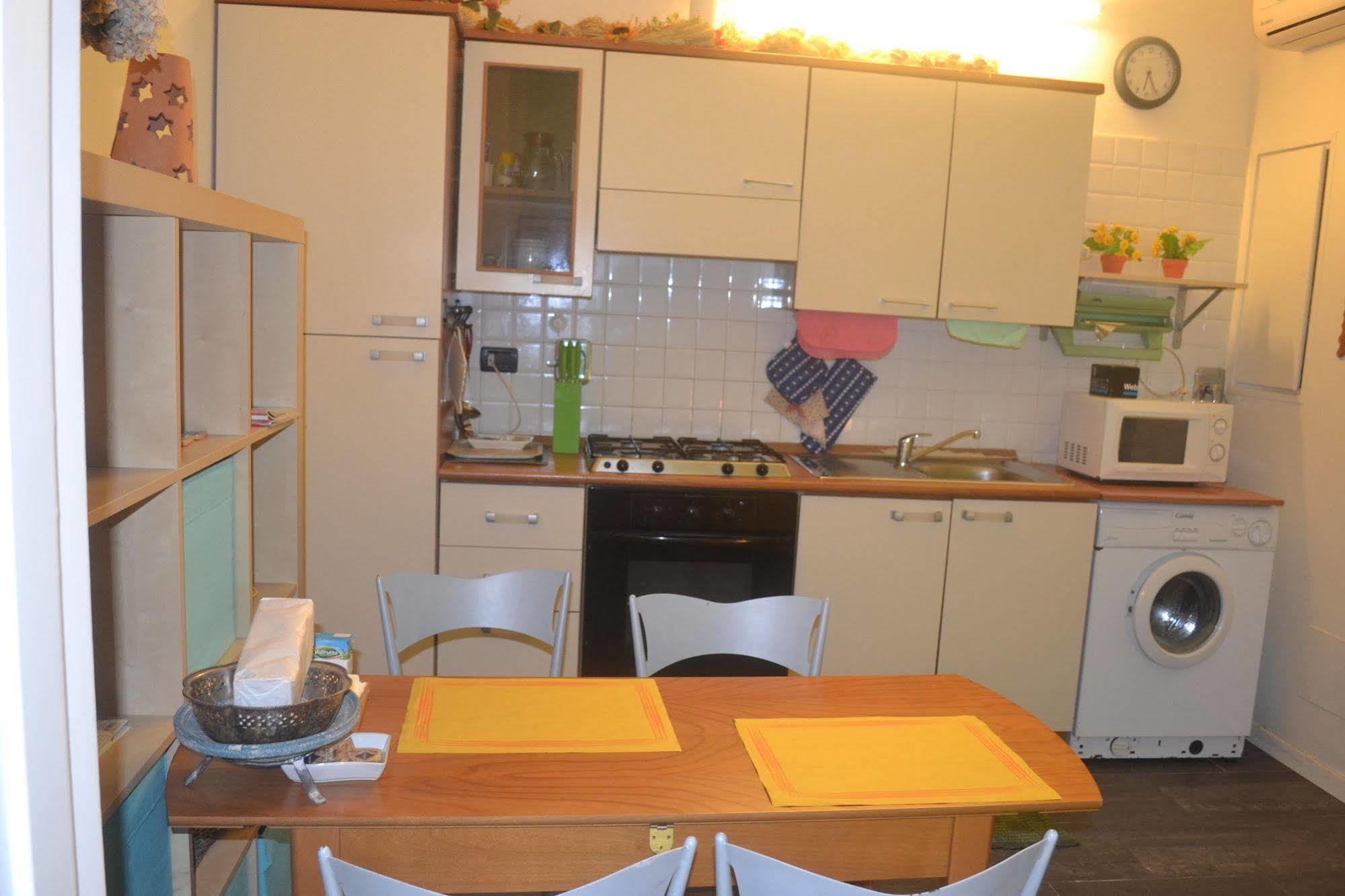 Casa Lory Lejlighed Bologna Eksteriør billede